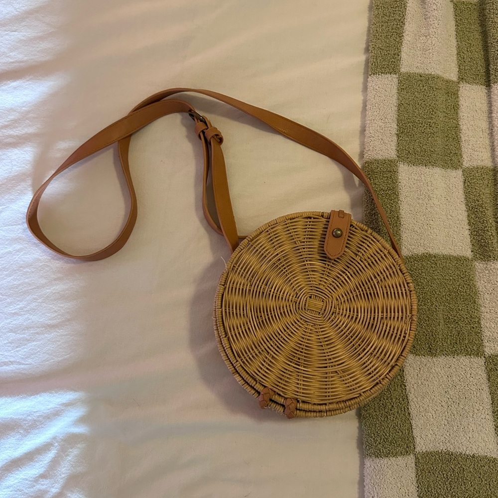 Basket Crossbody Purse